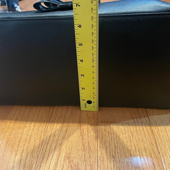 Betsey Johnson‎ Black Faux Leather Tote Bag with Patent Bows - Picture 14 of 16